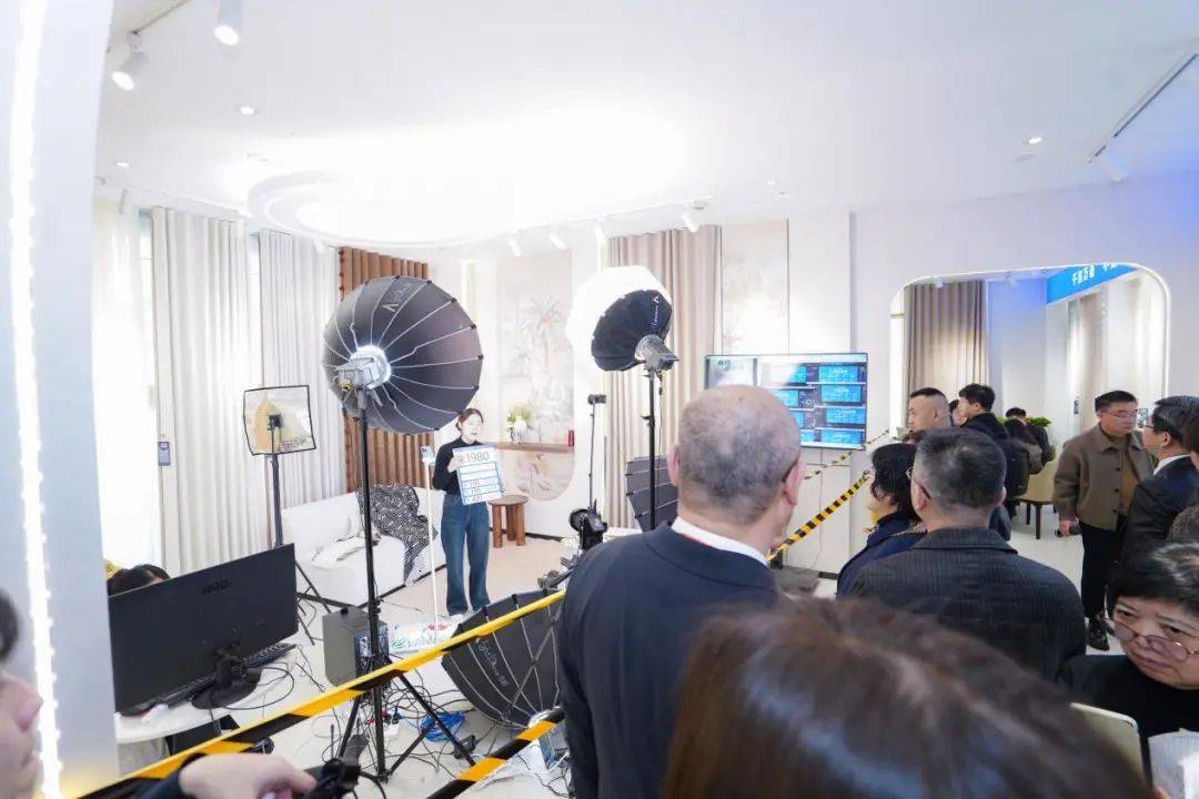 ！2025海宁春季家博会今日启幕凯发K8智造美好家千企织梦赴新程(图16)