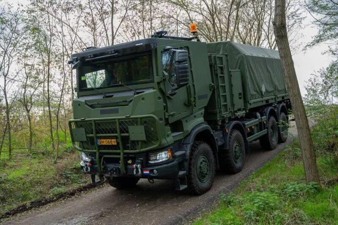 级电动卡车！上周（128-1214）海外卡车行业热点关注凯发K8旗舰厅特斯拉Semi交付DHL沃尔沃推出14吨(图5)